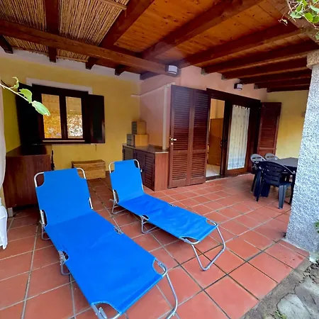 Сasa de vacaciones Corinne - Terrazza Privata Fiorita Loiri Porto San Paolo